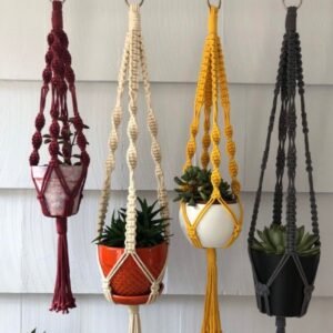 macrame pot holder 3